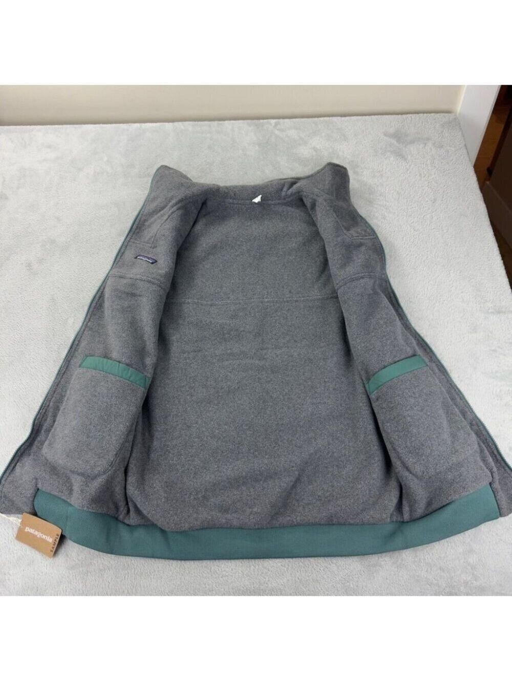 Patagonia Women's Vest Small Synchilla Reversible - Picture 14 of 15